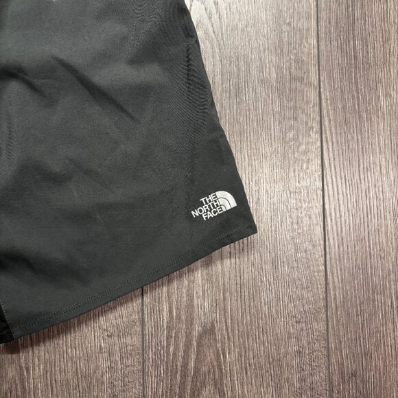 The North Face Grey Shorts Mens Medium 3M Reflective Jogging - Picture 2 of 9